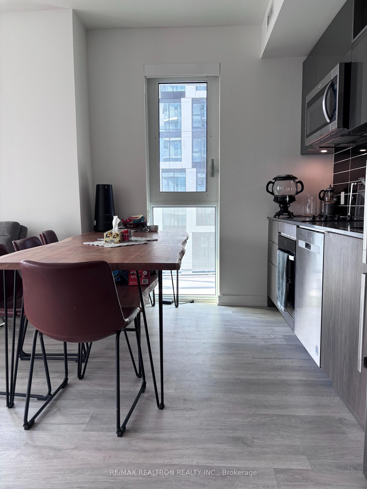 3 Bedrooms Condo at 100 Dalhousie, Toronto For sale