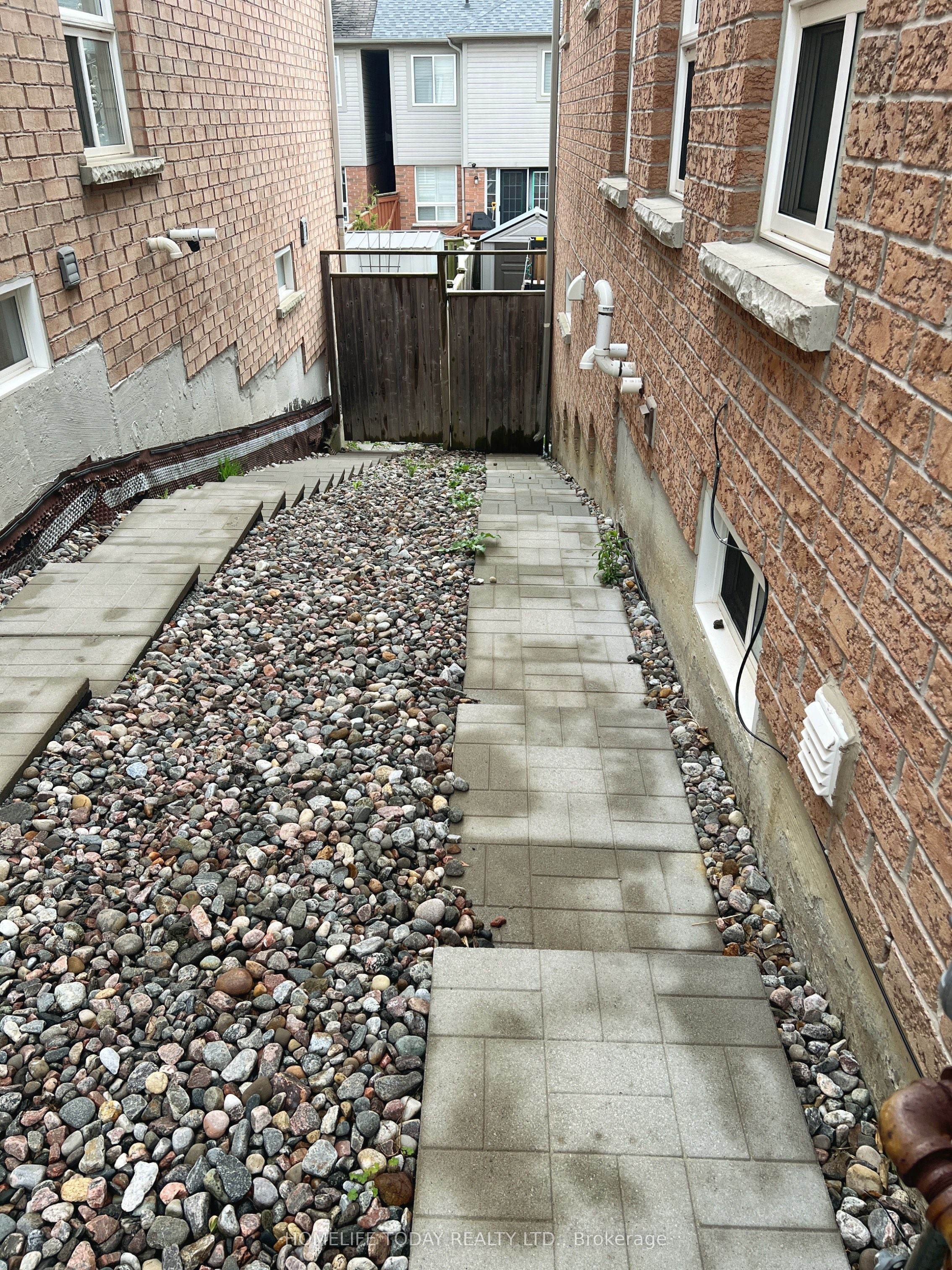 327 Porte Road, #Bsmt