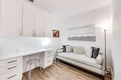 111 St Clair Avenue 1025