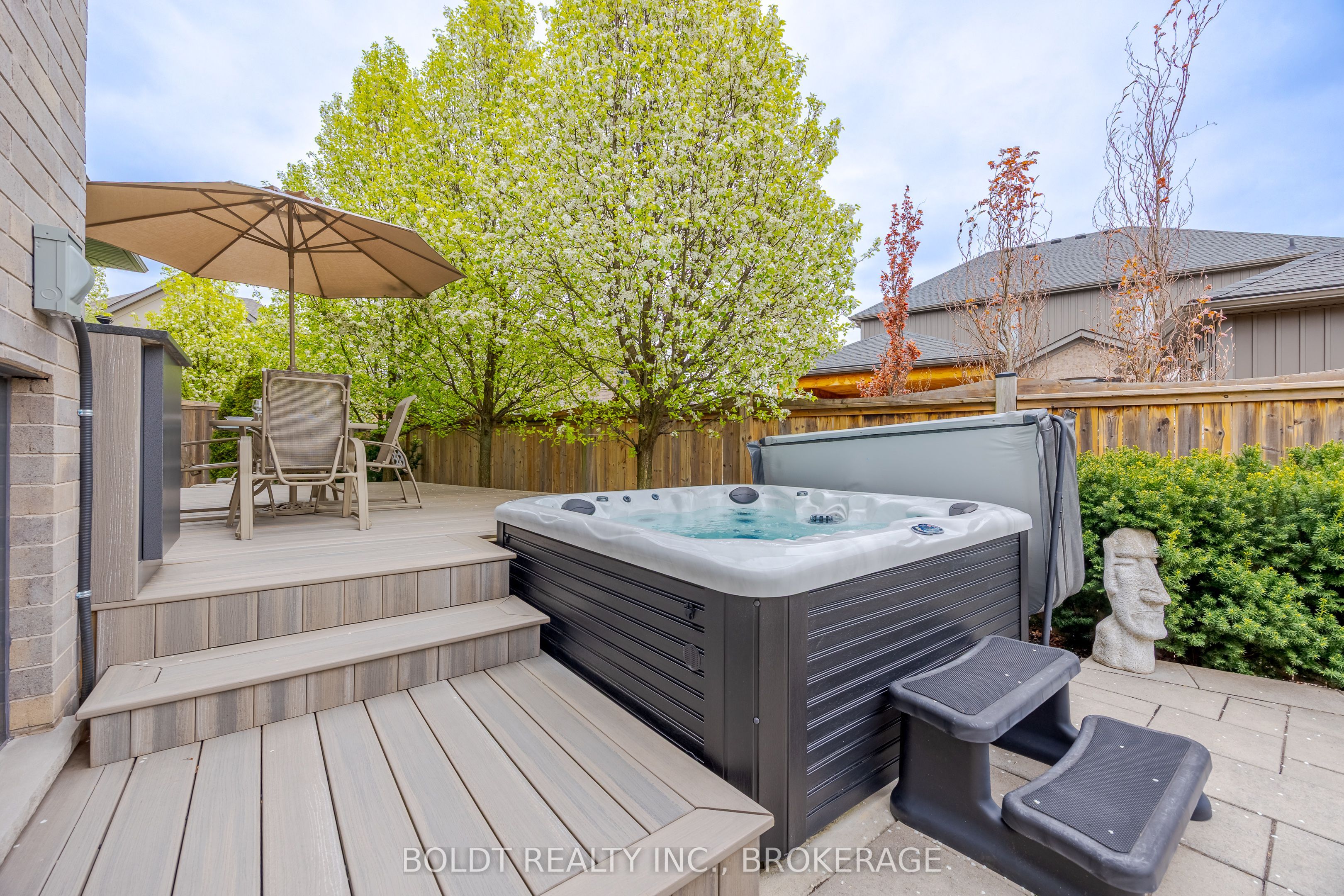 22 Joyce Crescent
