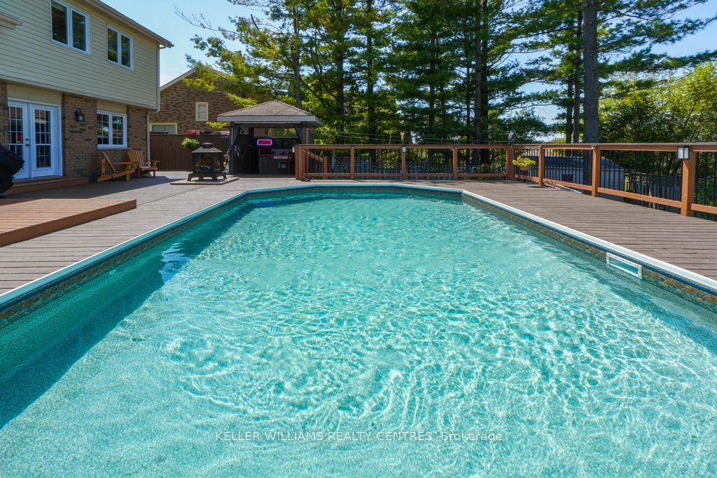 34 Meadowlands Drive