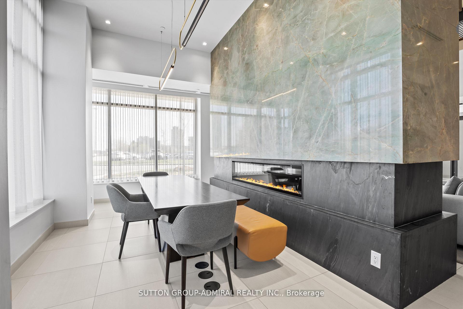 2 Bedrooms Condo at 188 Fairview Mall, Toronto For sale