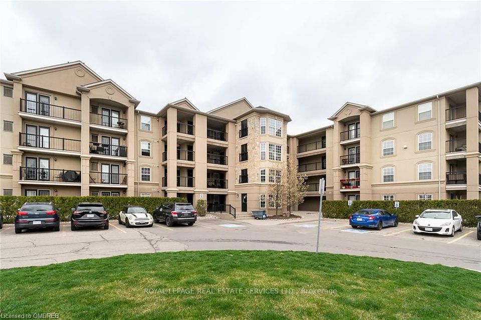 1483 Maple
