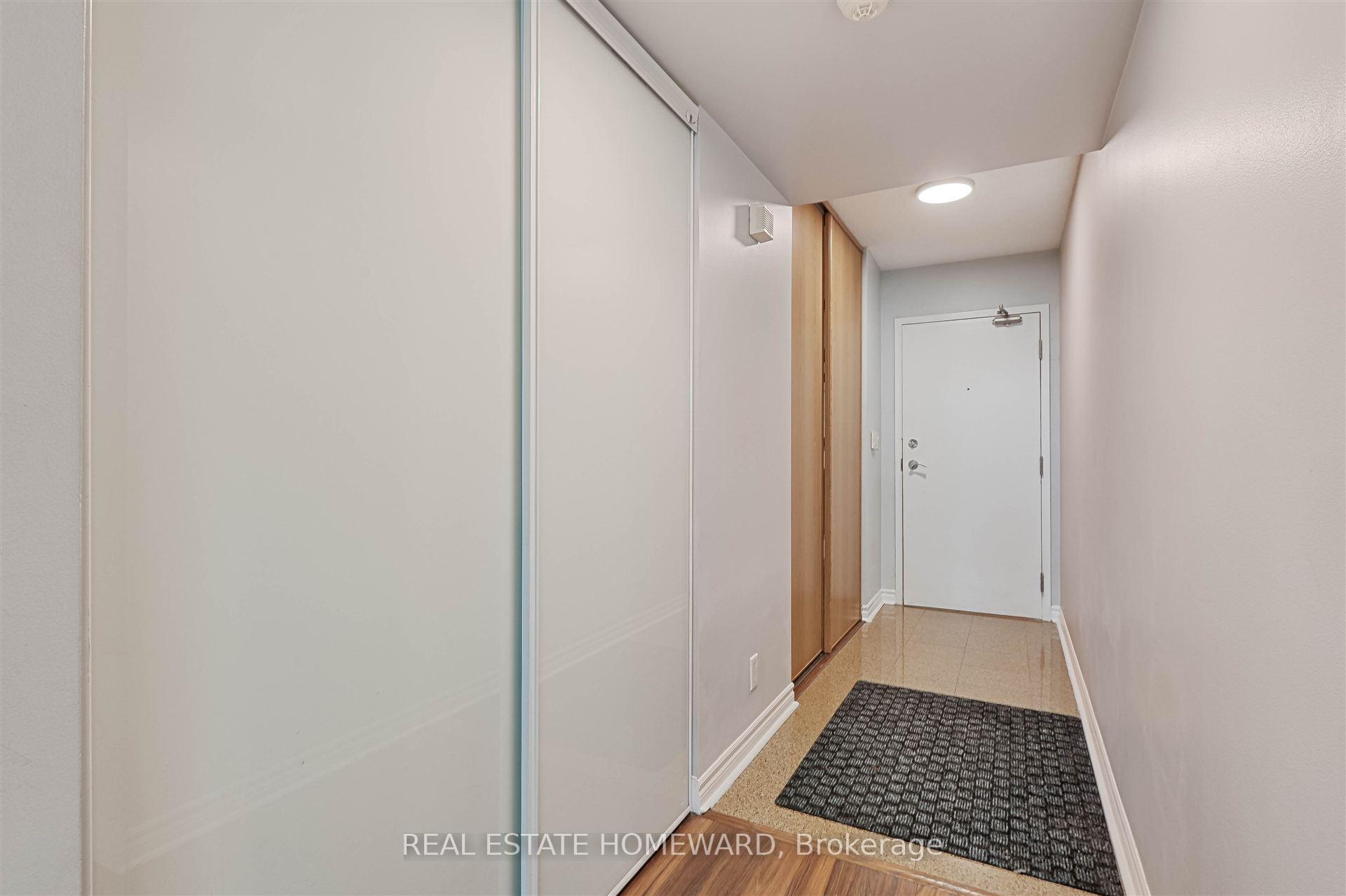 3 Bedrooms Condo at 397 Front, Toronto For sale