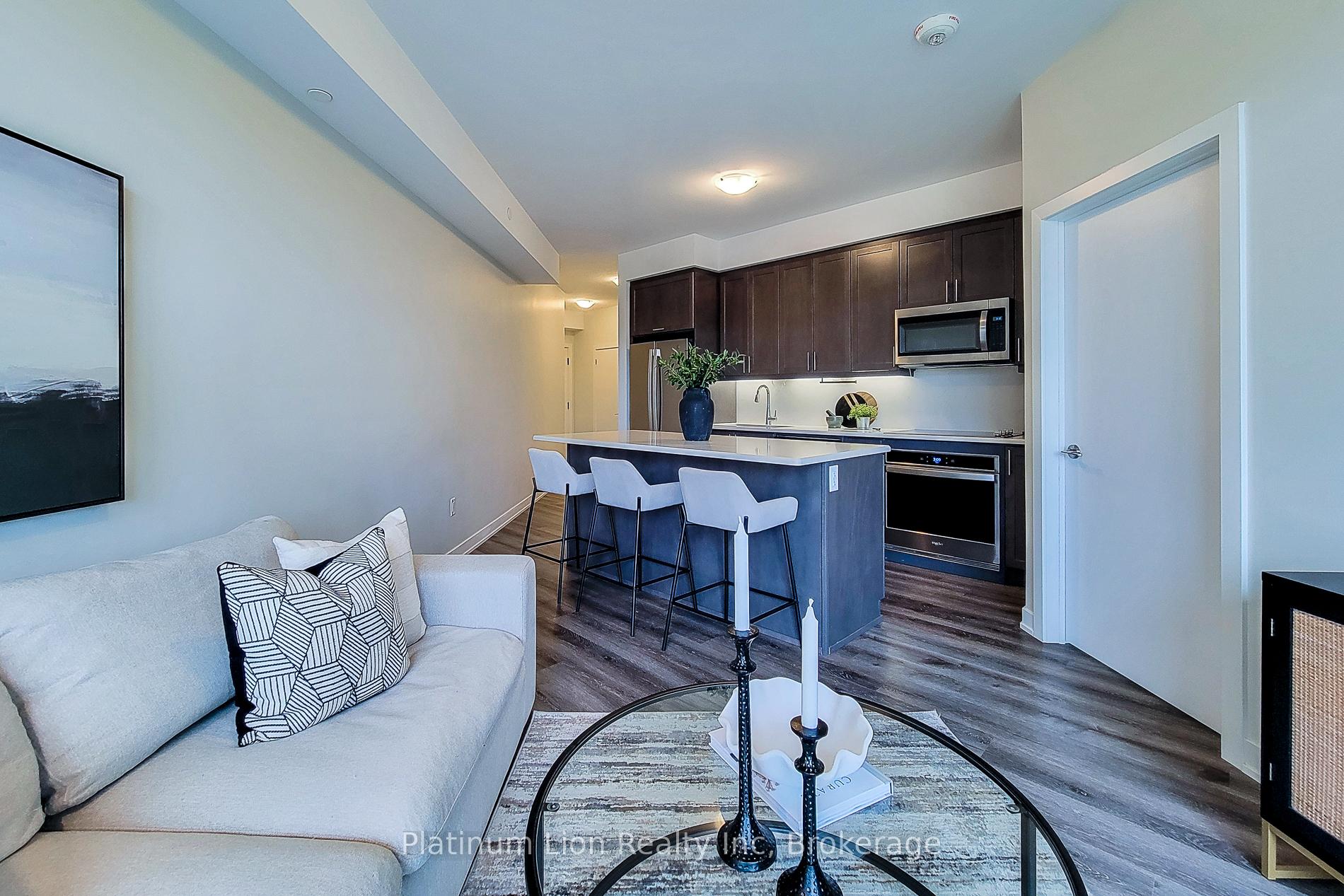 1 Bedroom Condo at 600 North Service, Hamilton For sale