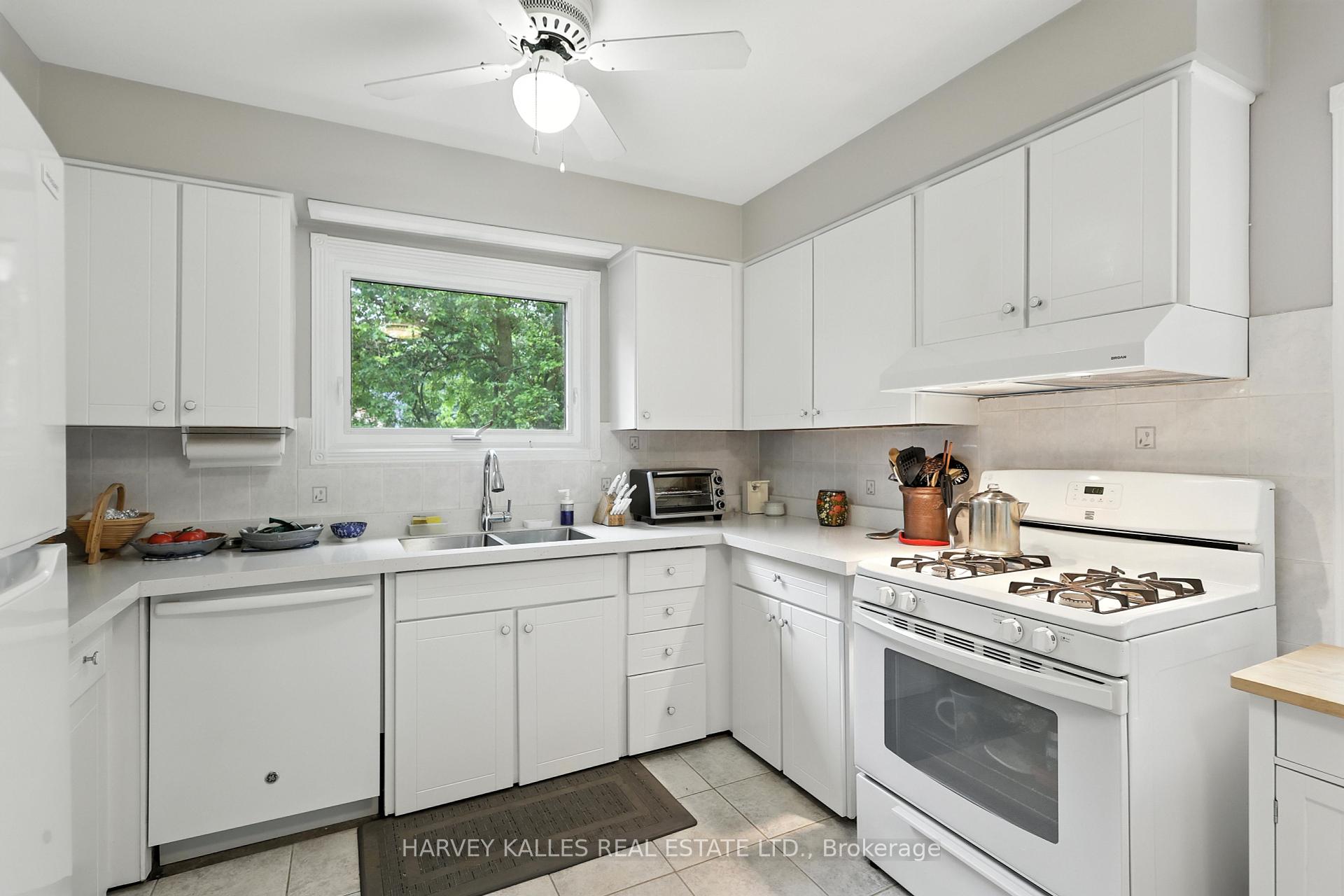 62 Aberfeldy Crescent