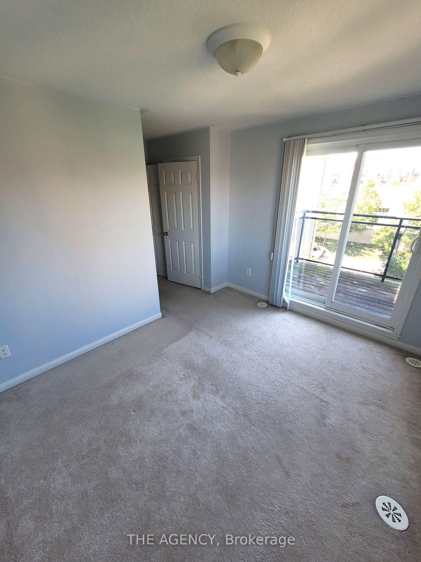 2891 Rio Court, #113