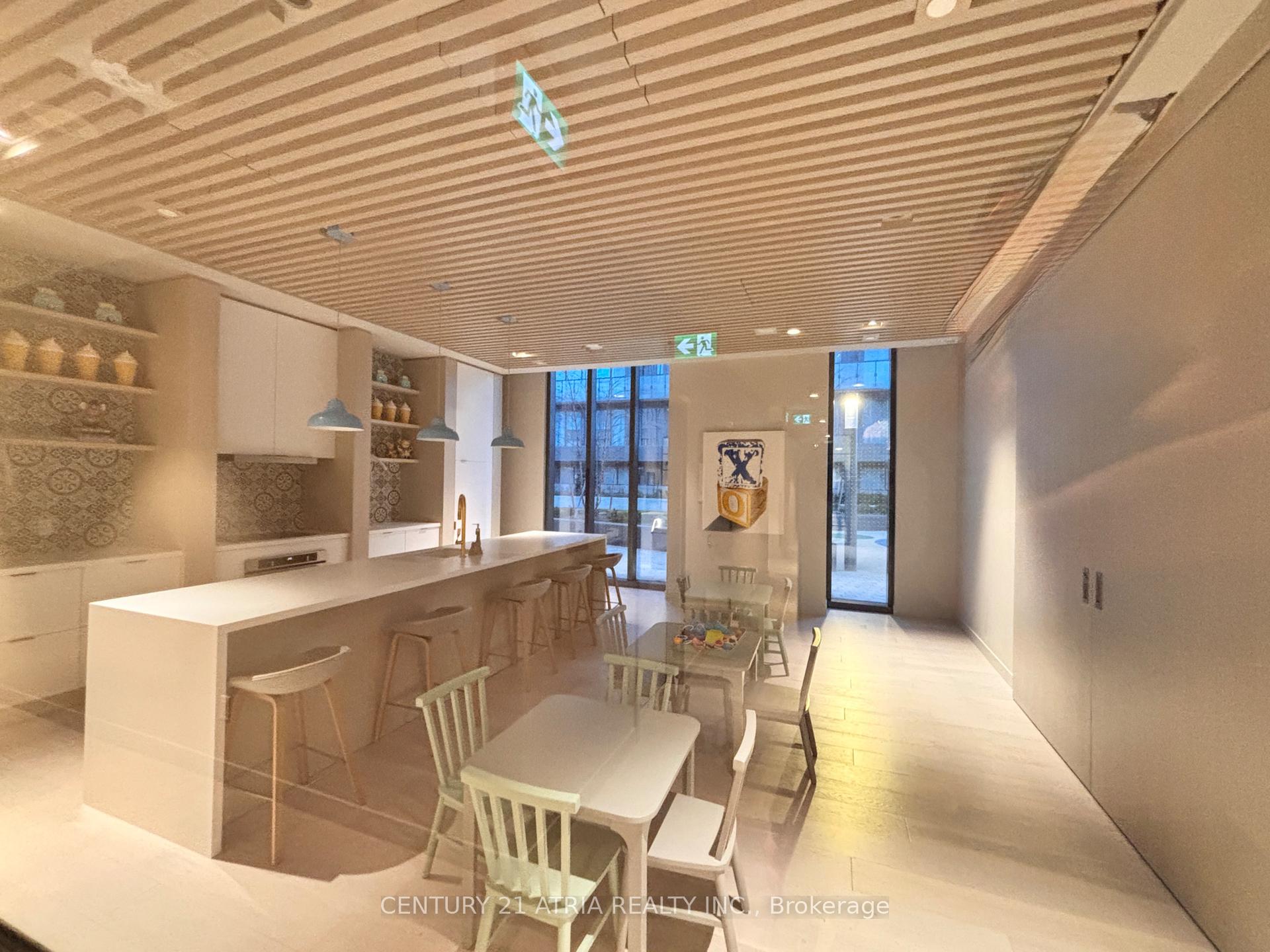 2 Bedrooms Condo at 55 Cooper, Toronto For sale