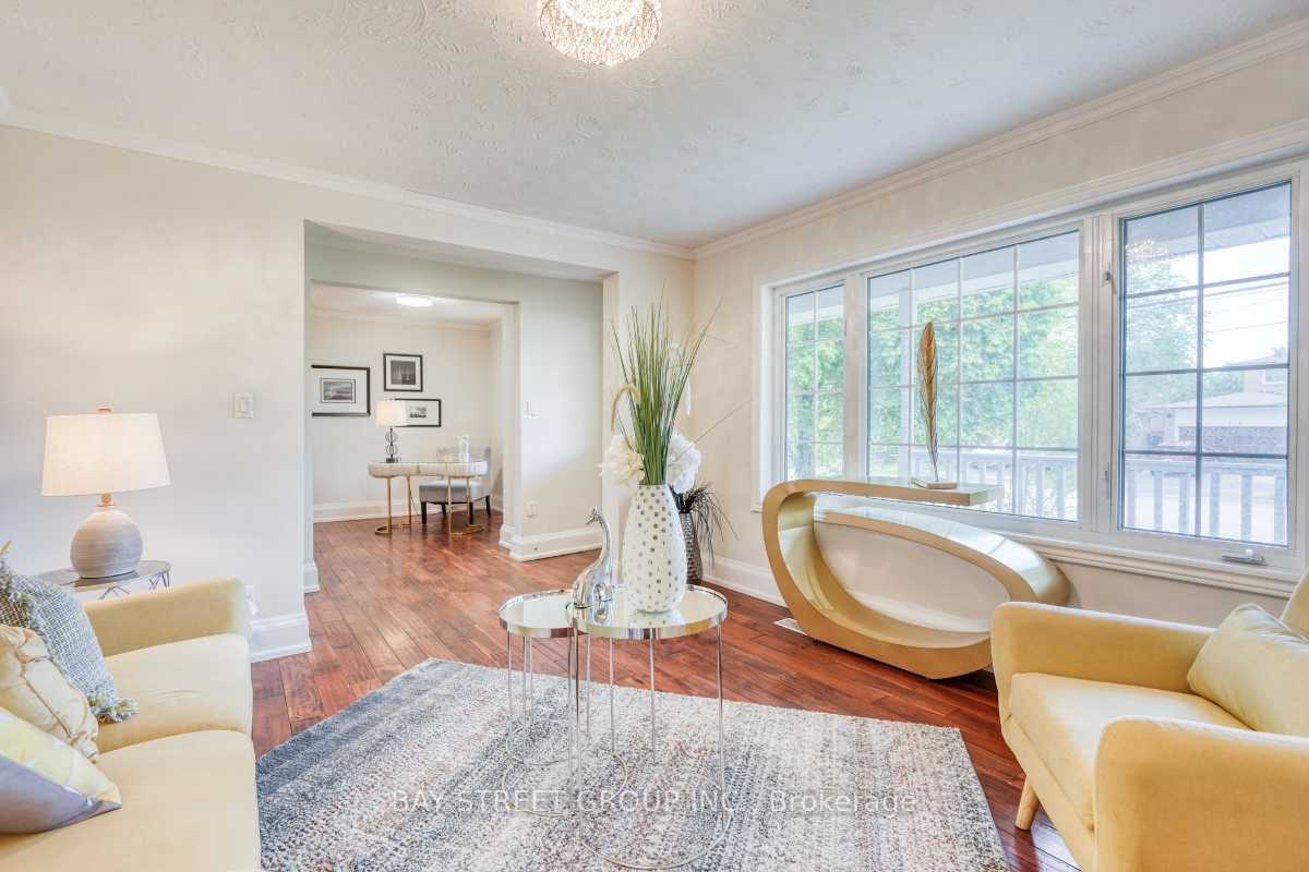 115 Crosby Avenue