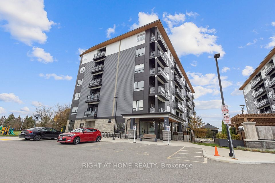 243 Northfield