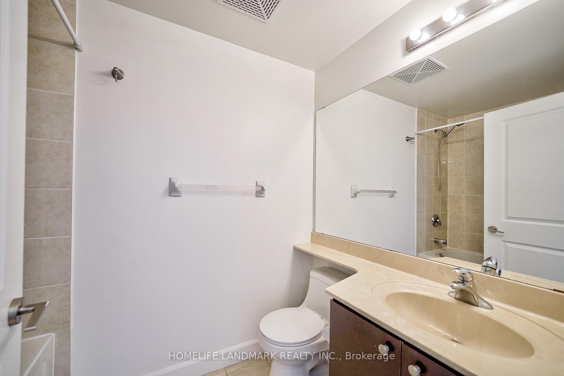 1 Bedroom Condo at 60 Absolute,  Mississauga For sale