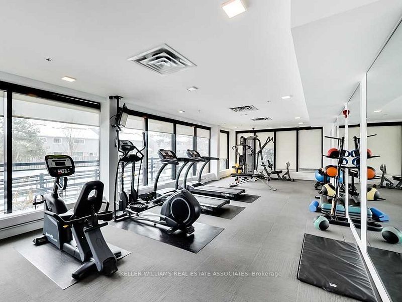 3170 Erin Mills Parkway, #420