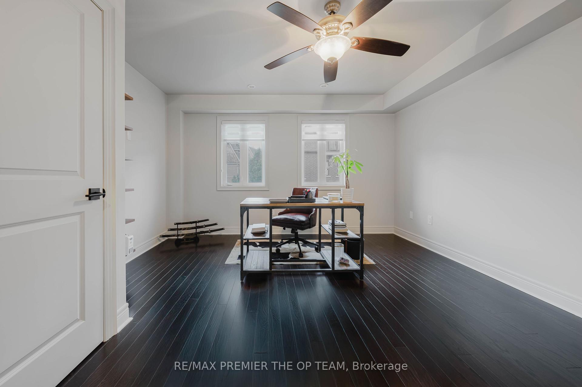3 Bedrooms Condo at 8347 Kipling, Vaughan For sale
