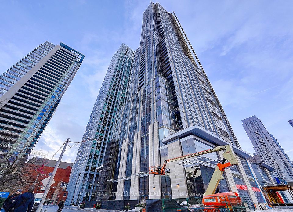 11 Yorkville