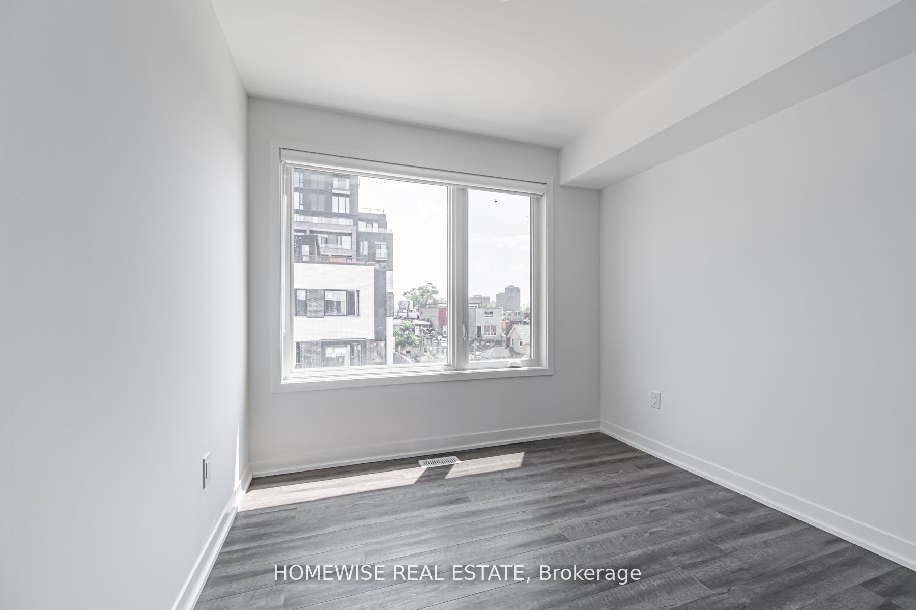 20 Ed Clark Gardens Boulevard, #TH7