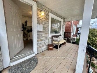 36 Fourteenth Street, Toronto, ON M8V 3H9
