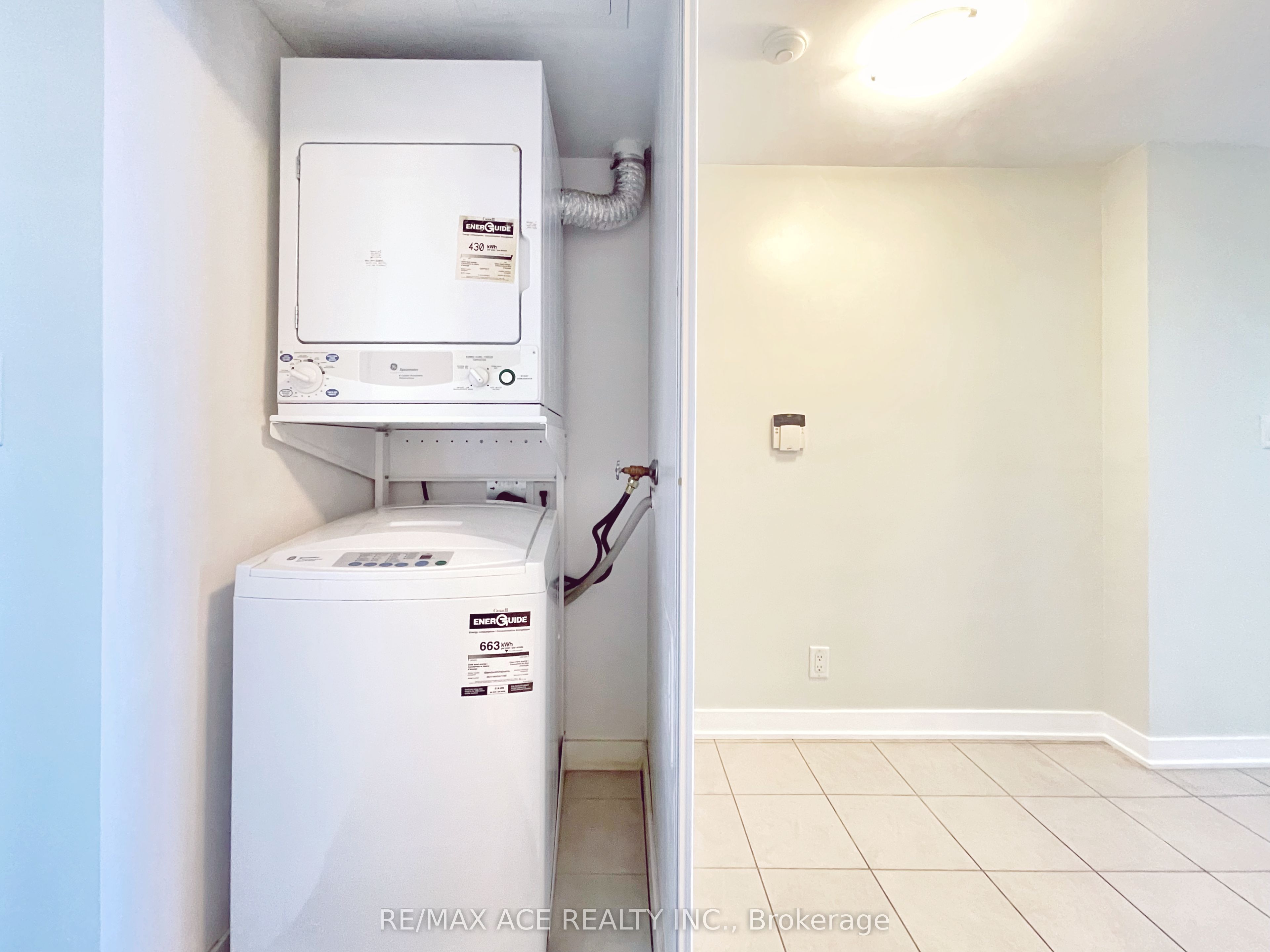 38 Lee Centre Drive, #2315