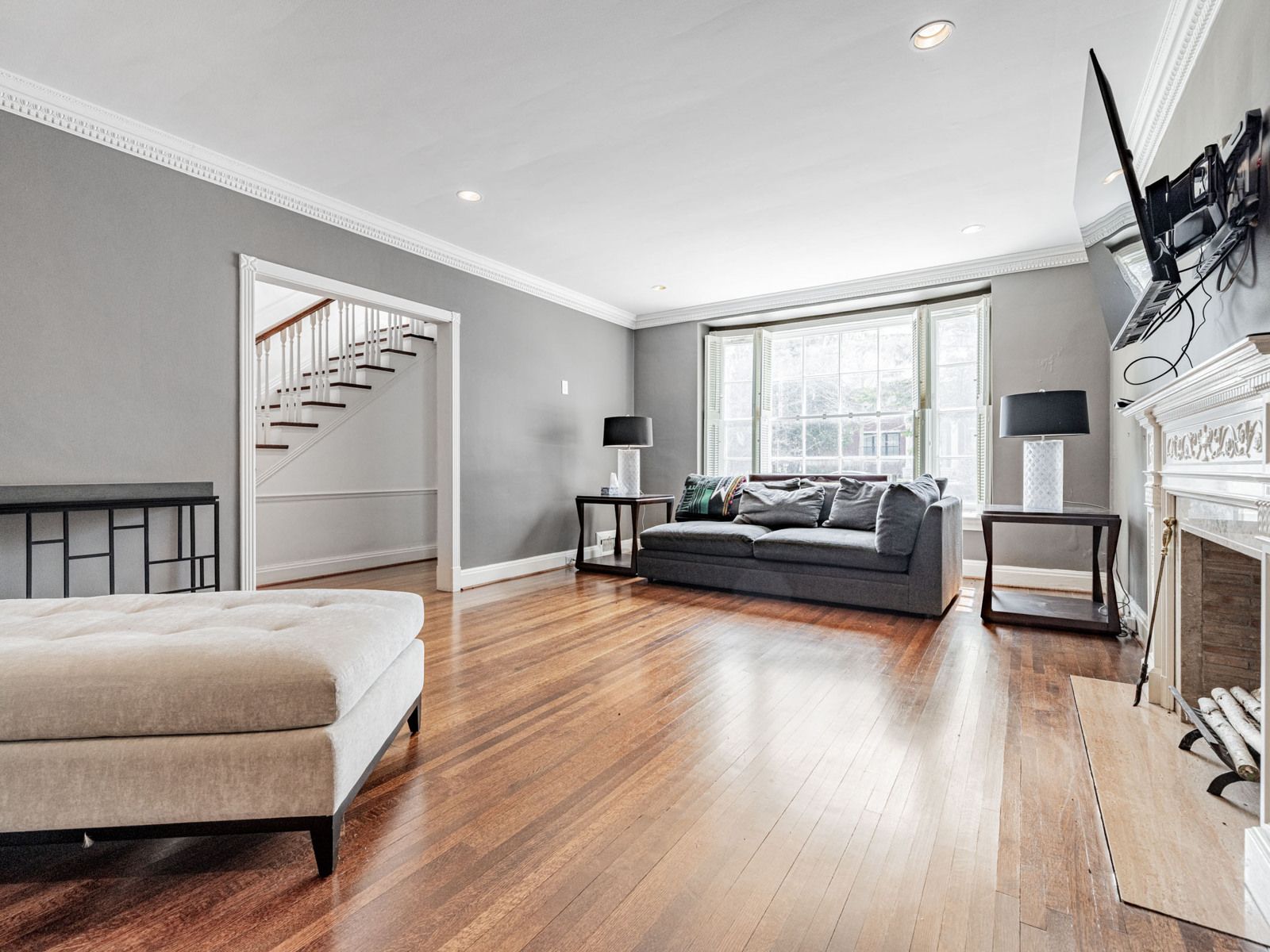 2 Silverwood Avenue