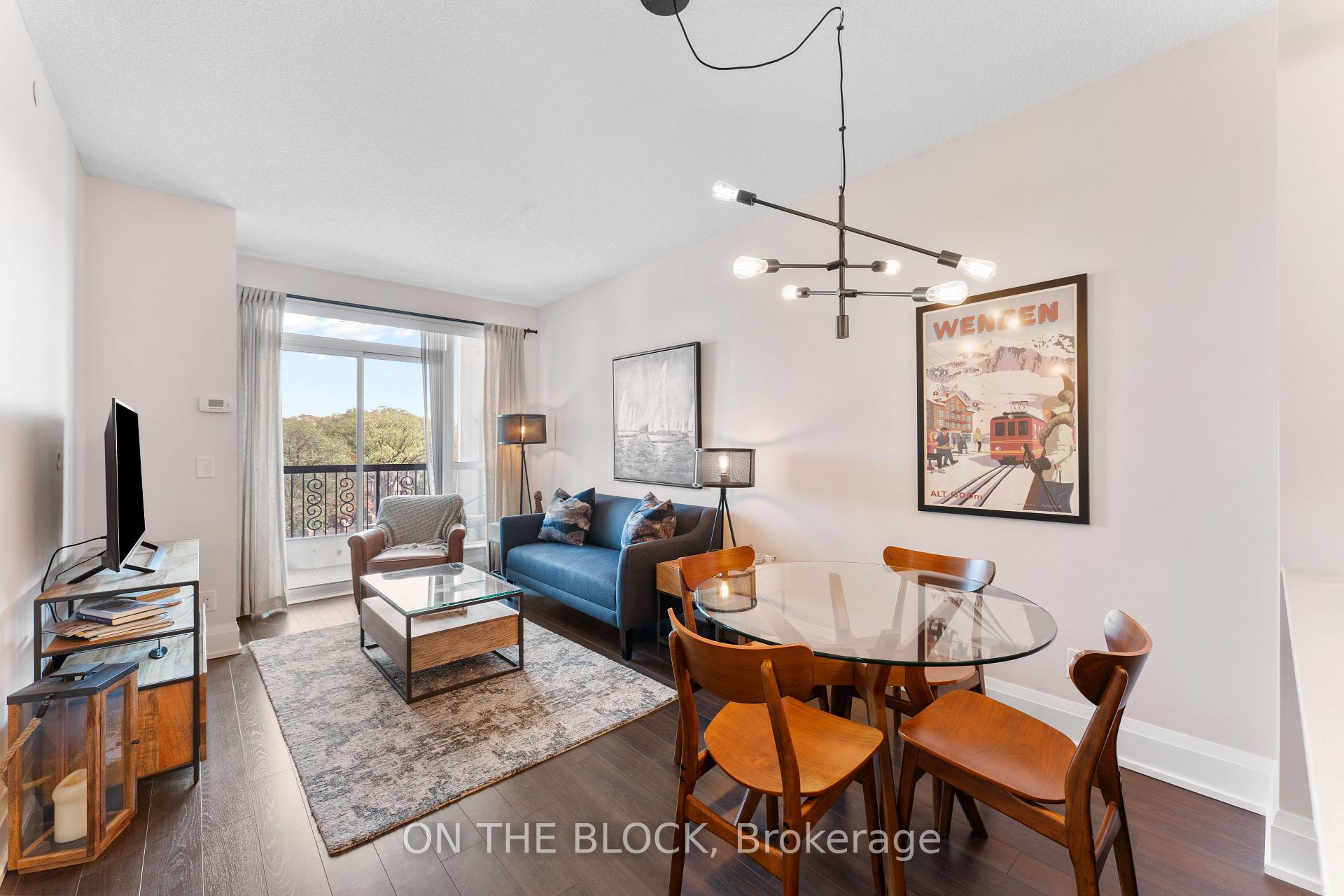 2 Bedrooms Condo at 1 Old Mill, Toronto For sale