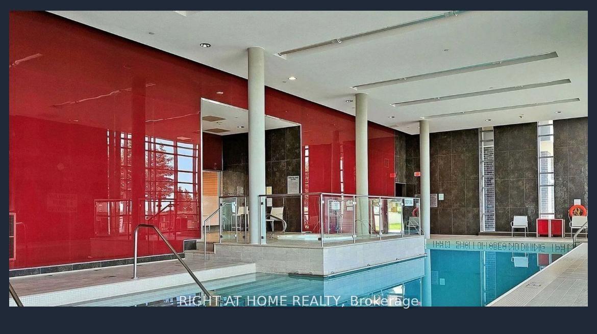 3 Bedrooms Condo at 125 Village Green,  Toronto For sale
