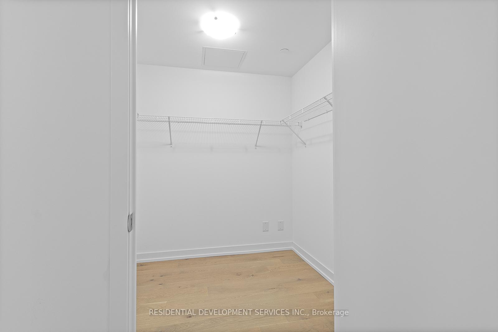 3 Bedrooms Condo at 3100 Keele,  Toronto For sale
