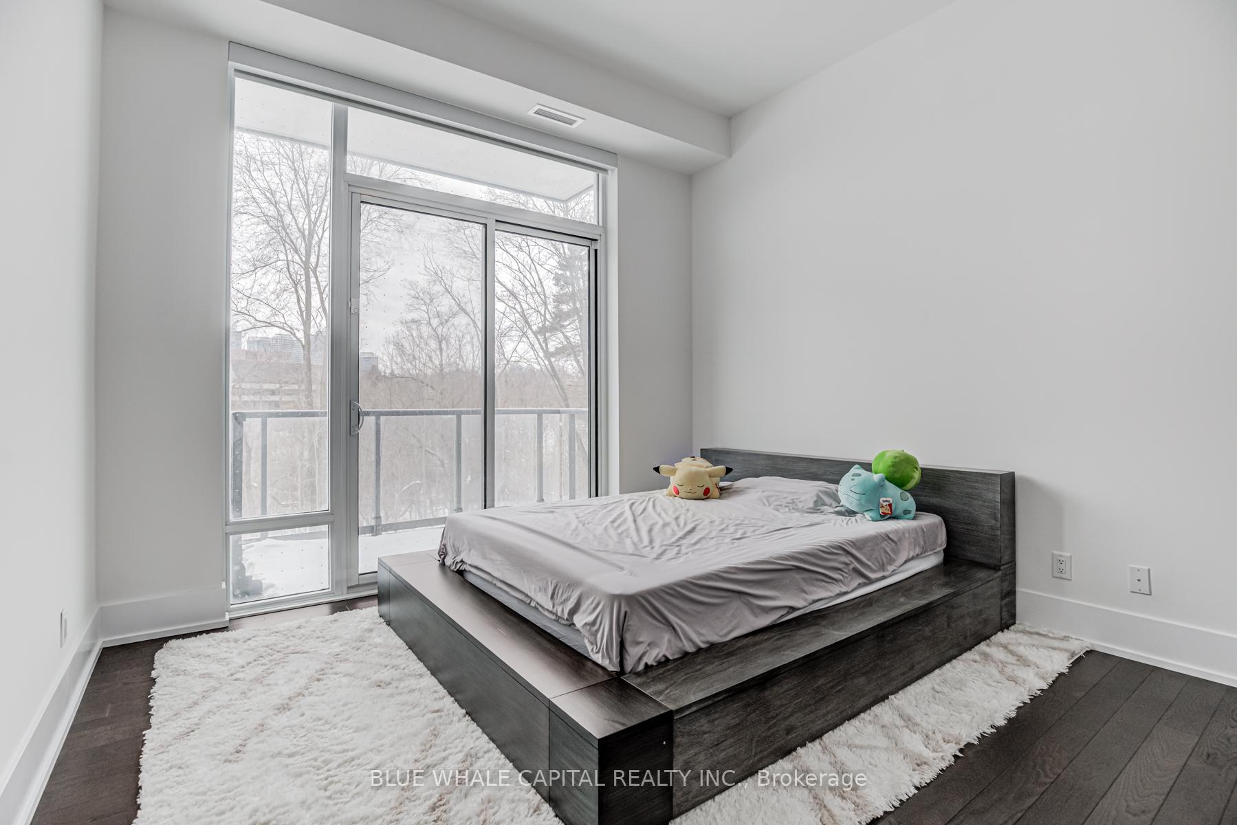 3 Bedrooms Condo at 25 Adra Grado,  Toronto For sale