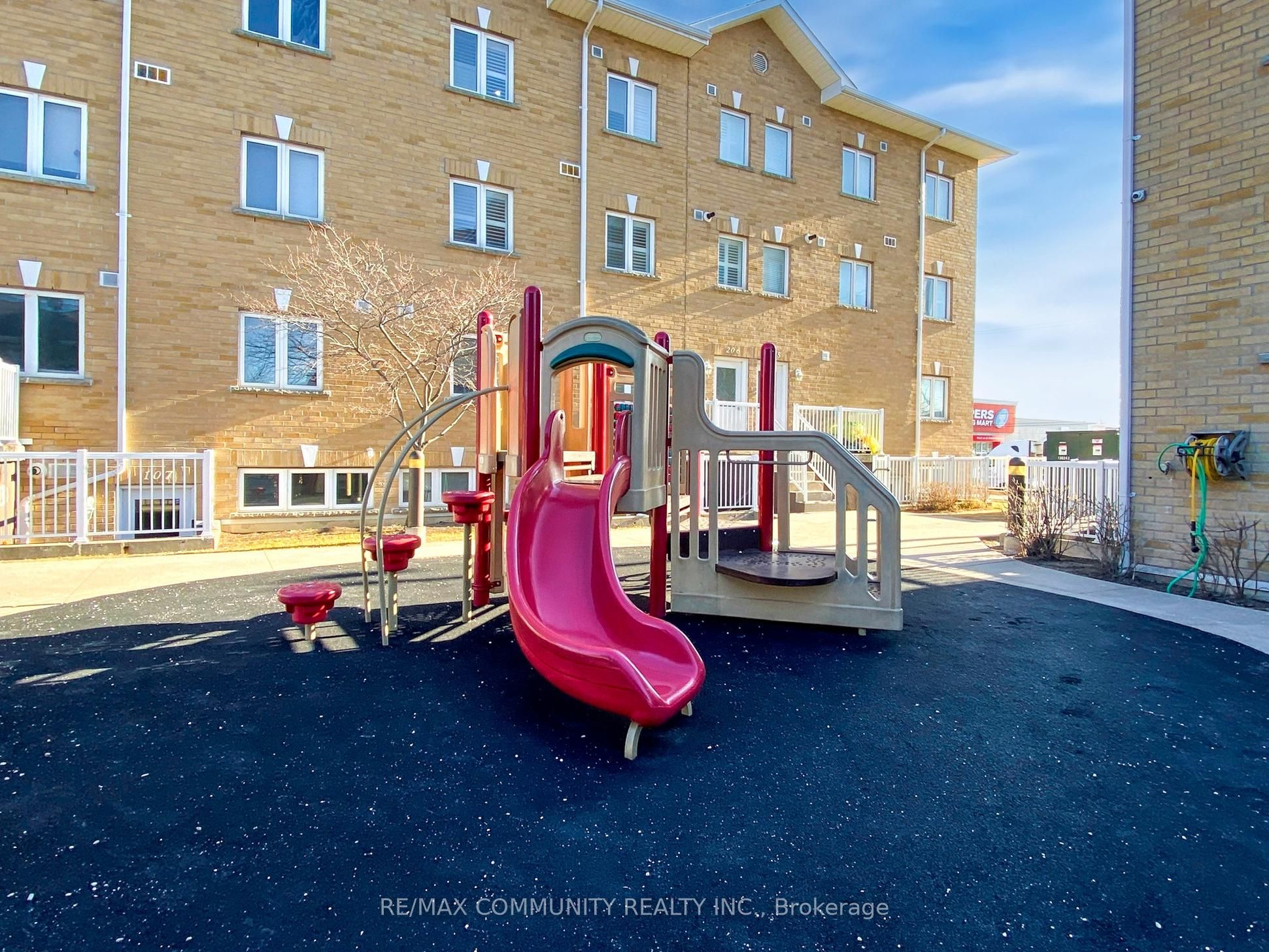 1785 Markham Road, #101