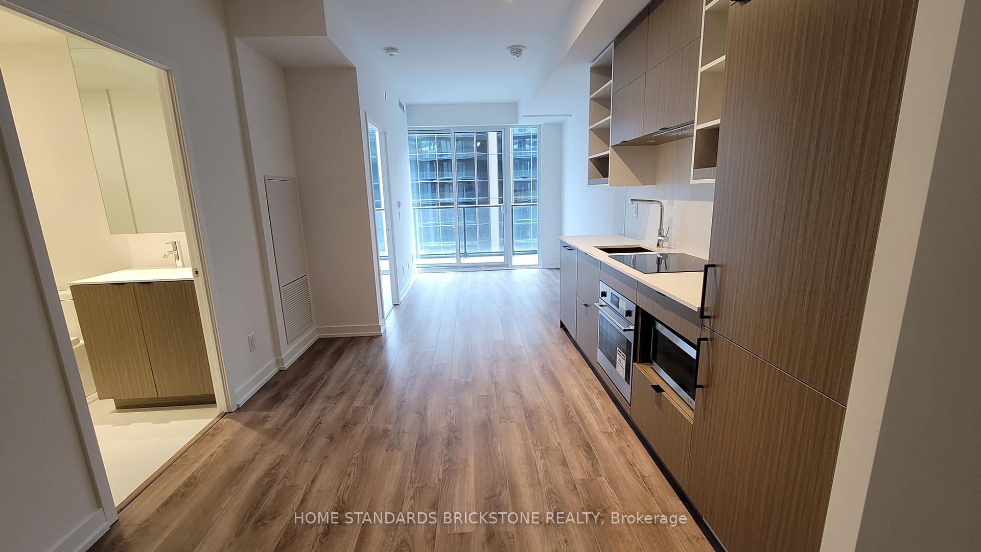 1 Bedroom Condo at 20 Edward, Toronto For sale