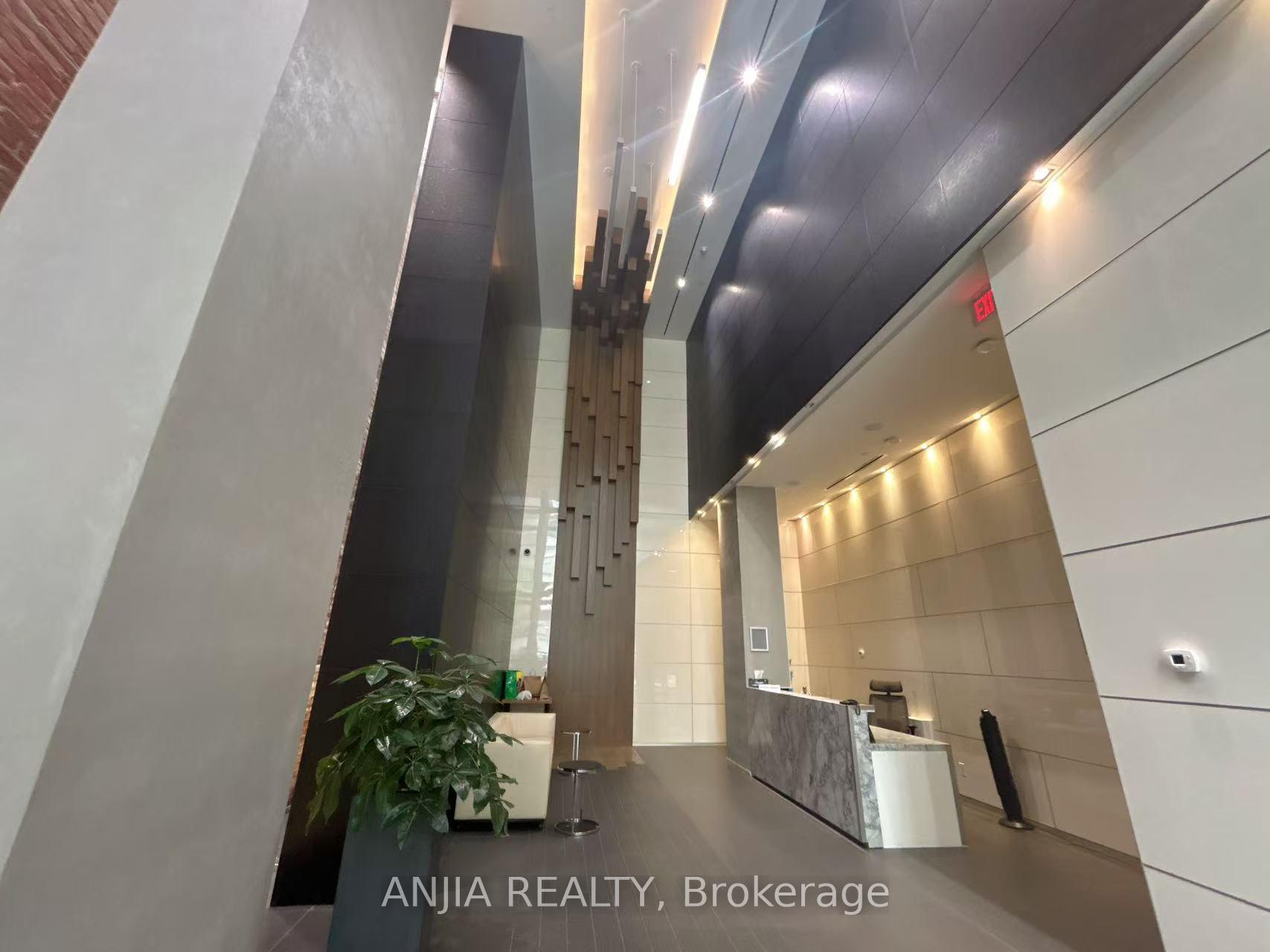 1 Bedroom Condo at 15 Grenville, Toronto For sale