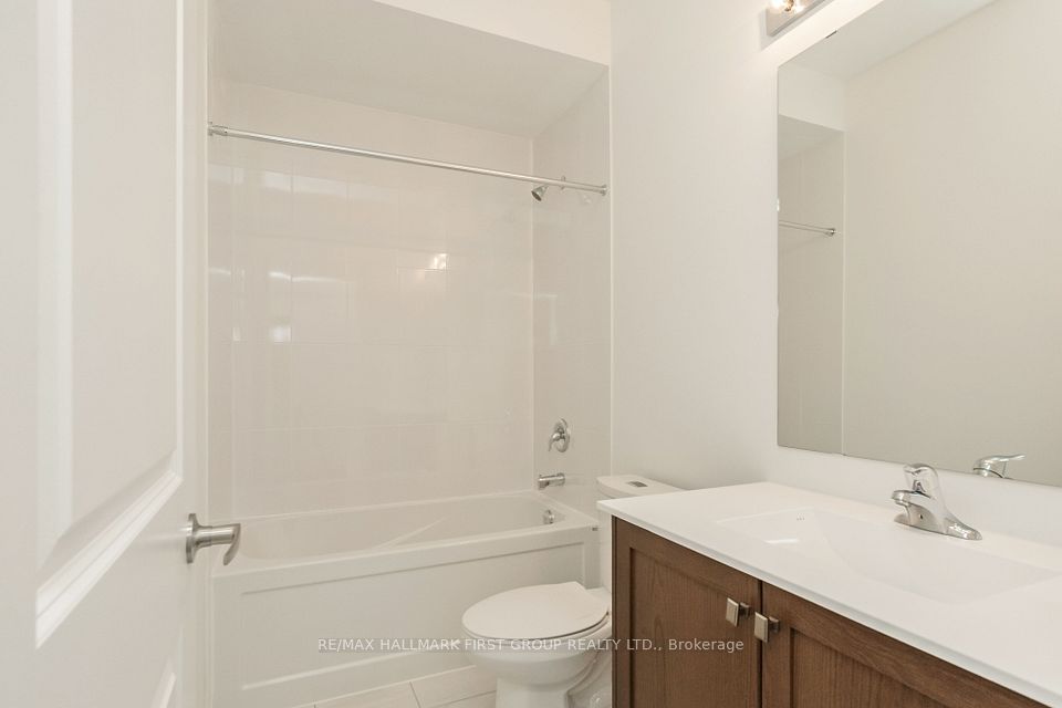 https://trreb-image.ampre.ca/WQ7QuaWpvH7SCIvf9RDURiVAuLMD4qvVohGoMeN7u9w/rs:fit:960:960/wm:.5:so:0:50:.4/wmsh:10/wmt:PHNwYW4gZm9yZWdyb3VuZD0nd2hpdGUnIGZvbnQ9JzY4Jz5SRS9NQVggSEFMTE1BUksgRklSU1QgR1JPVVAgUkVBTFRZIExURC4sIEJyb2tlcmFnZTwvc3Bhbj4/L3RycmViL2xpc3RpbmdzLzQwLzg2LzUyLzYwL3AvY2M3MzE5NjUtOWE1NC00YTM4LThmZDgtNGZiNzgzMTFiYWU2LmpwZw.jpg