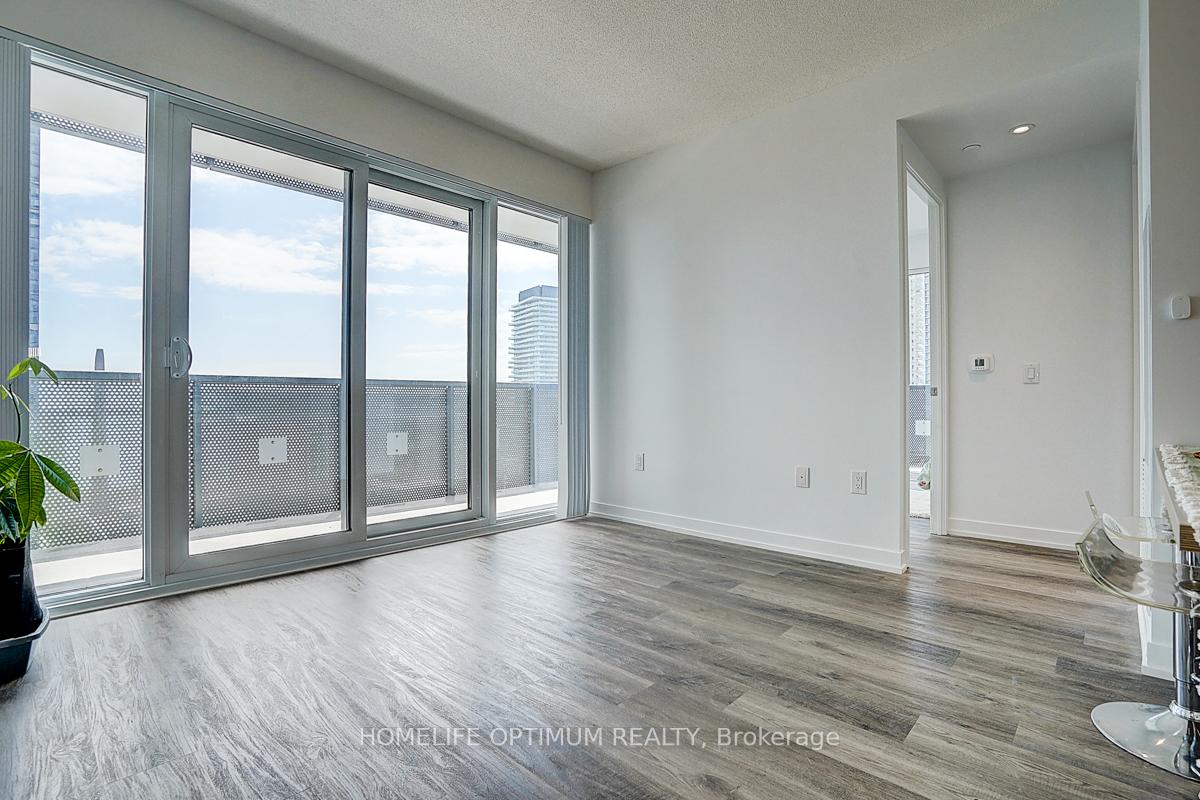 3 Bedrooms Condo at 55 Cooper, Toronto For sale