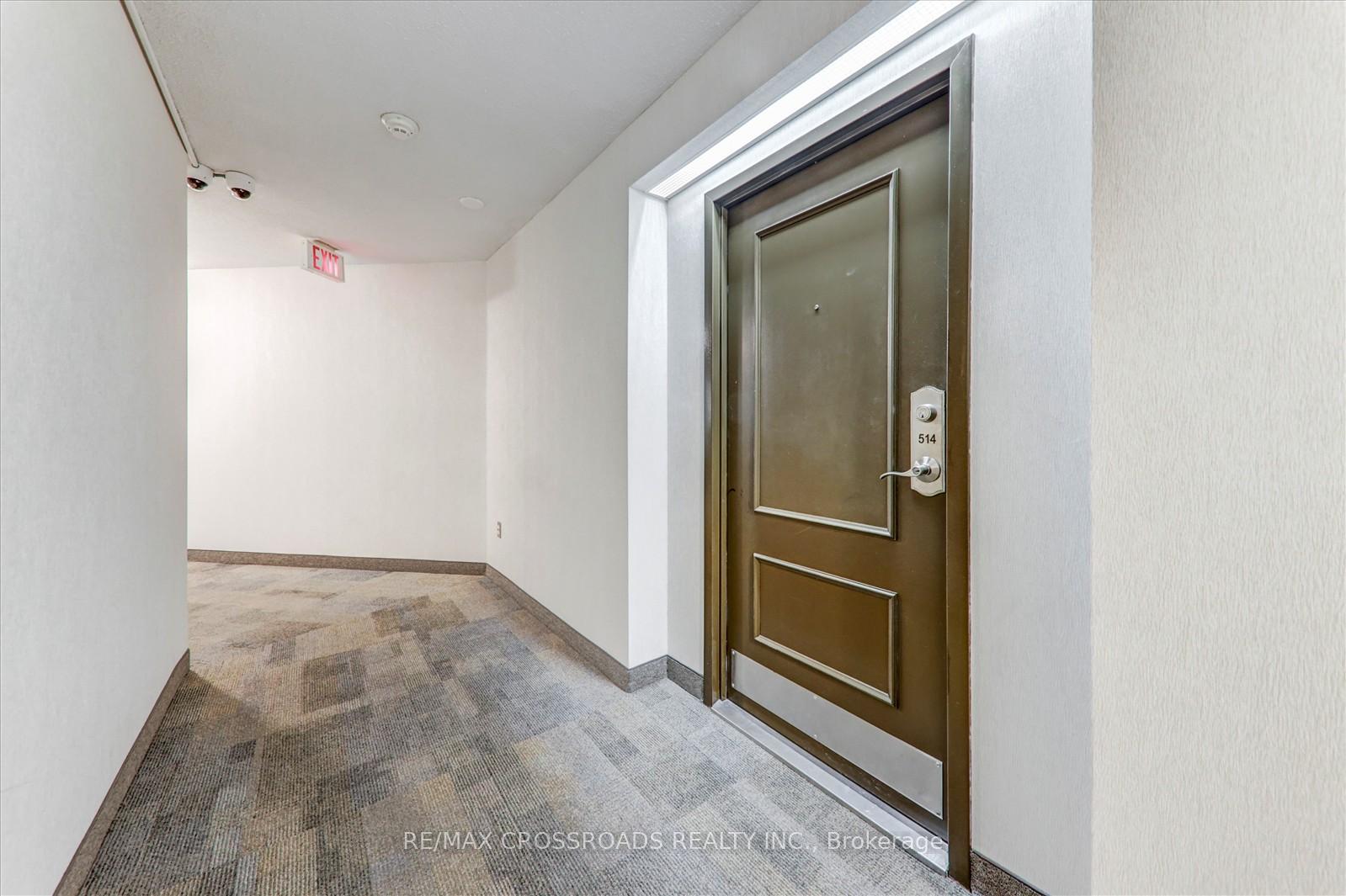 2 Bedrooms Condo at 1 Rowntree, Toronto For sale