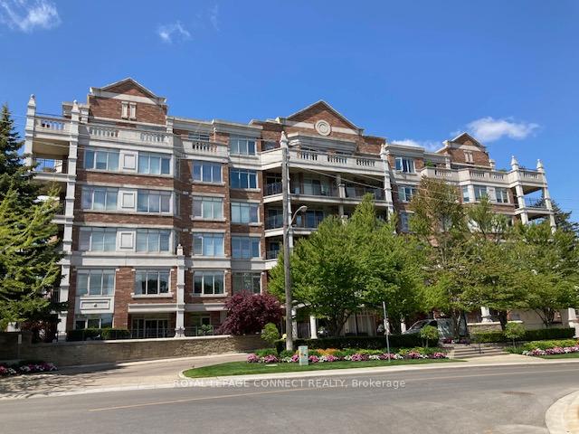 3 Bedrooms Condo at 12 Old Mill,  Toronto For sale