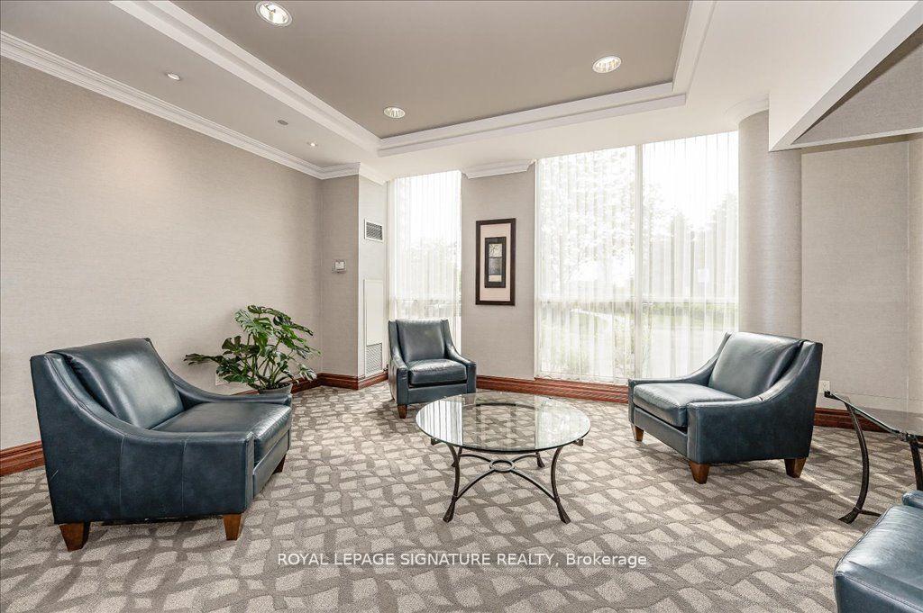 1 Bedroom Condo at 2545 Erin Centre, Mississauga For sale