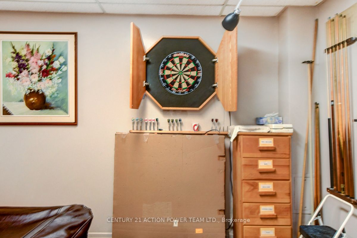 915 Elmsmere Road, #707