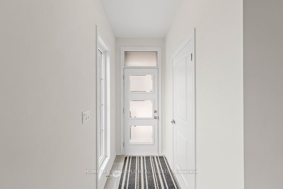 https://trreb-image.ampre.ca/WR-lvsACbUkNENSjc5A9RgYegUQhRskkC09K3vLessw/rs:fit:960:960/wm:.5:so:0:50:.4/wmsh:10/wmt:PHNwYW4gZm9yZWdyb3VuZD0nd2hpdGUnIGZvbnQ9JzY4Jz5IT01FTElGRSBQUklOQ0lQTEUgUkVBTCBFU1RBVEUsIEJyb2tlcmFnZTwvc3Bhbj4/L3RycmViL2xpc3RpbmdzLzQwLzk1LzY3LzU0L3AvYjFmYzQ0ZDQtYWE4Ny00NTU3LWJhN2QtYzY0NDYxODhkYTAxLmpwZw.jpg