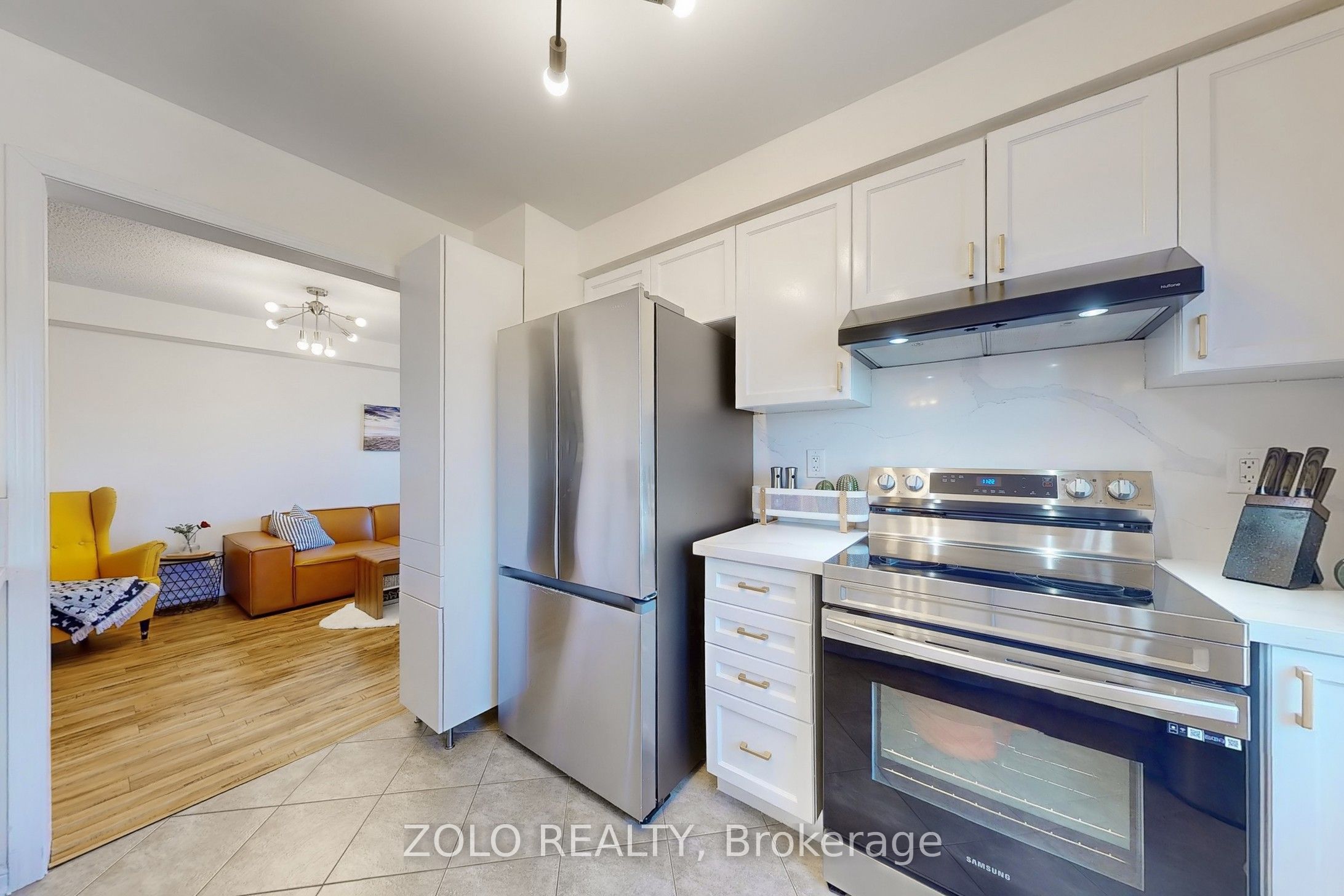 201 Woodley Crescent