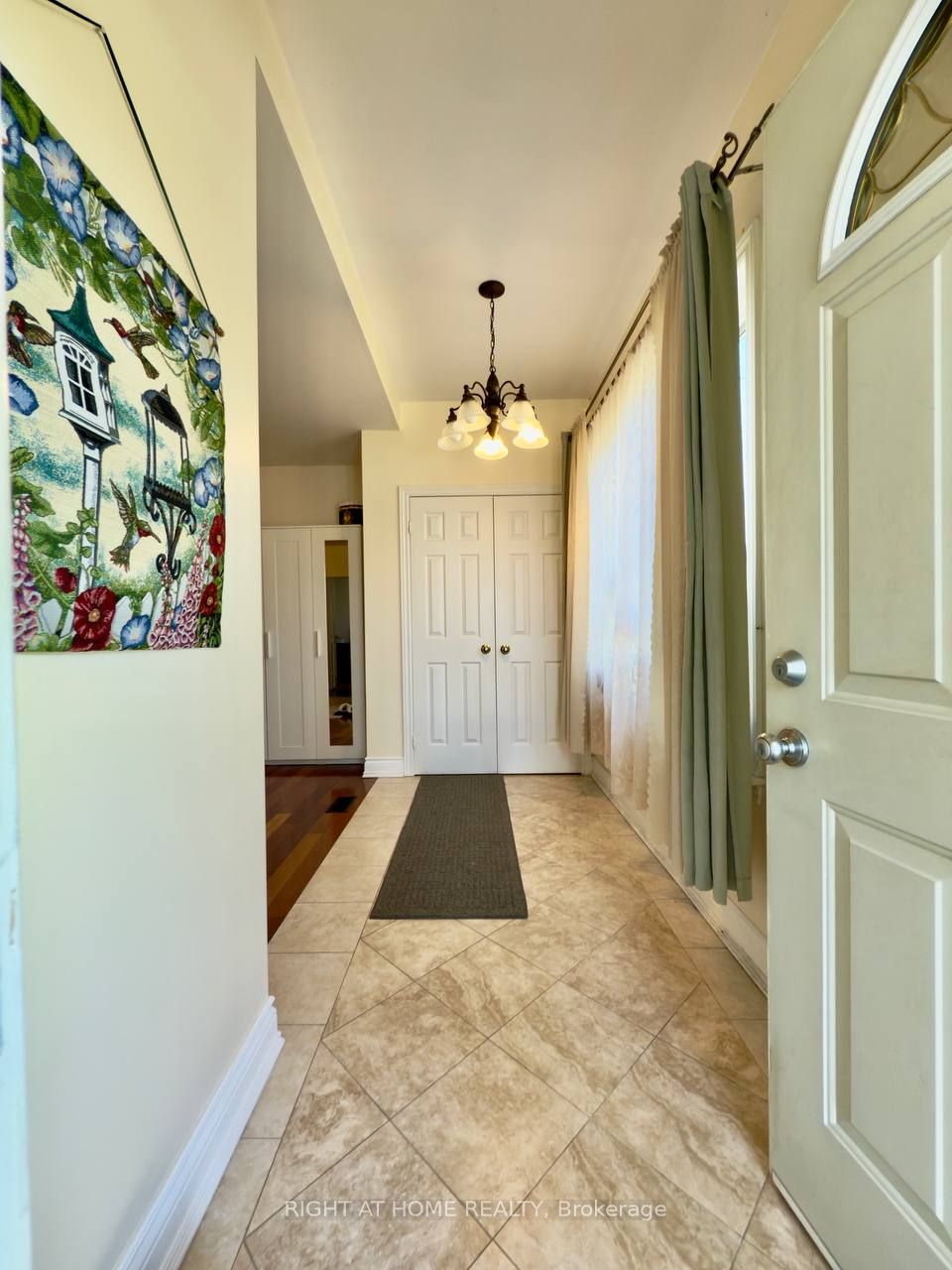 25 Burlingame Road