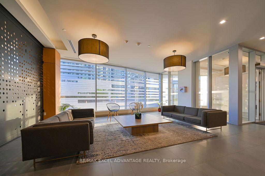 2 Bedrooms Condo at 2520 Eglinton, Mississauga For sale