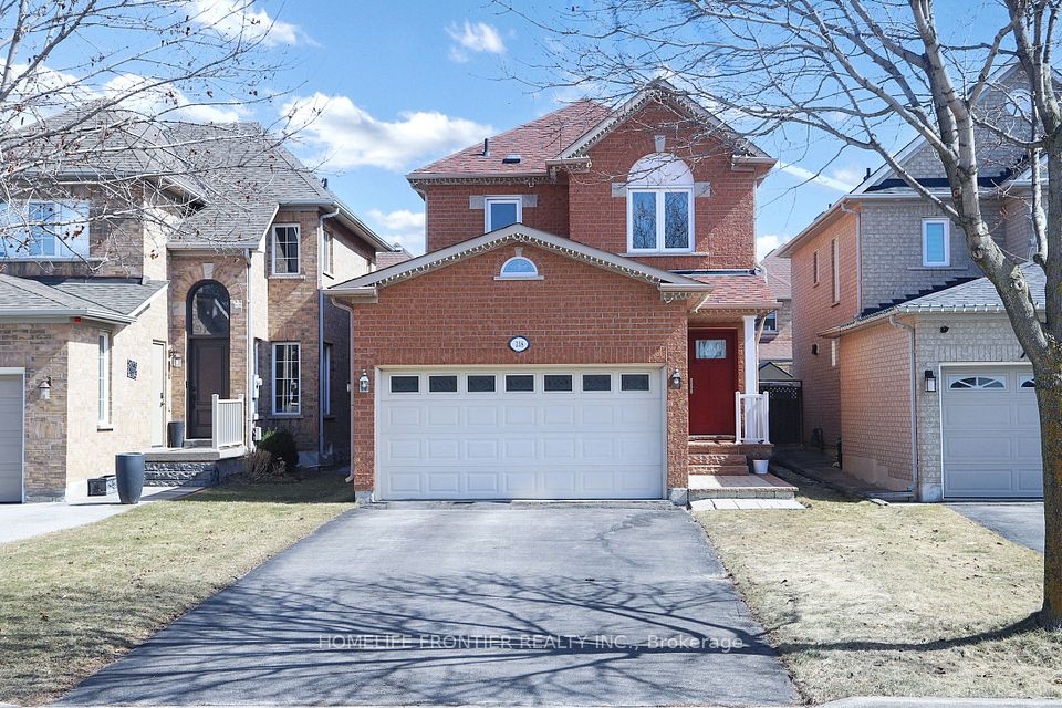 138 Broomlands