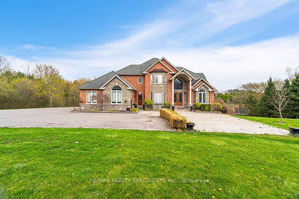 3 Valley Hill