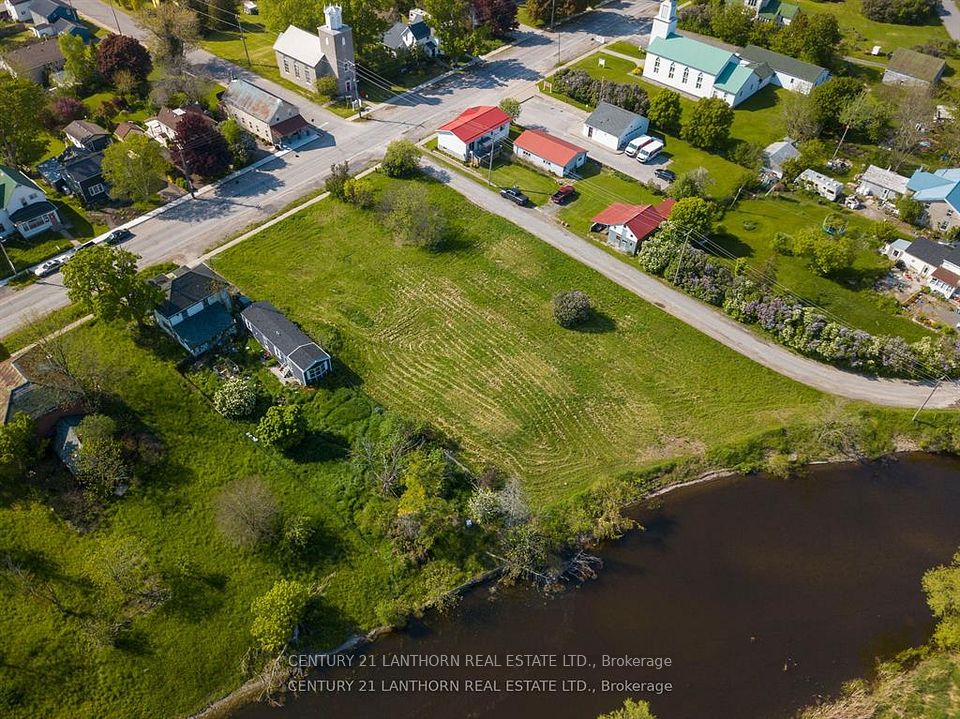 23 Pigtail Lane, Prince Edward County, ON K0K 1L0