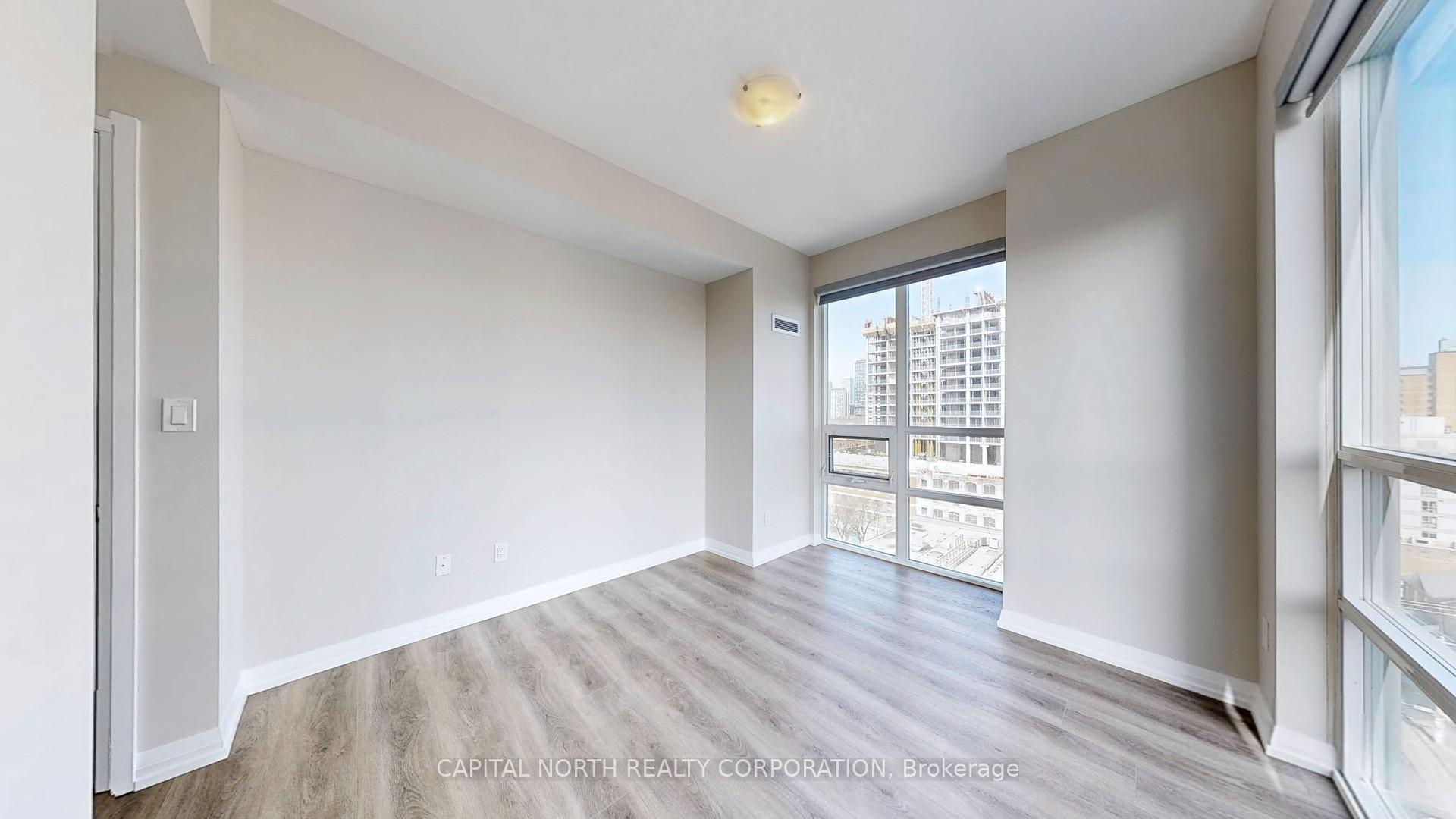 2 Bedrooms Condo at 460 Adelaide,  Toronto For sale