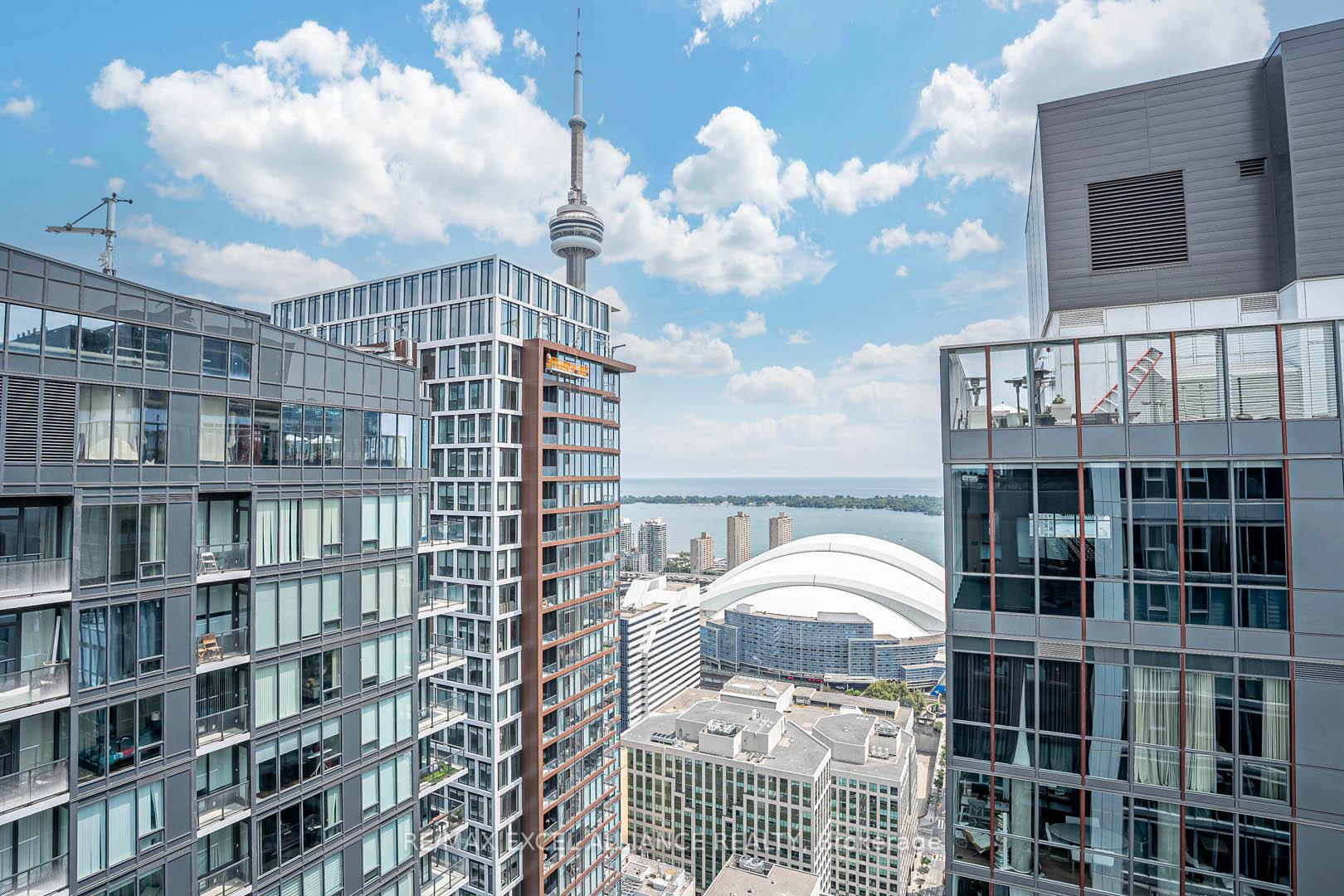 2 Bedrooms Condo at 357 King,  Toronto For sale