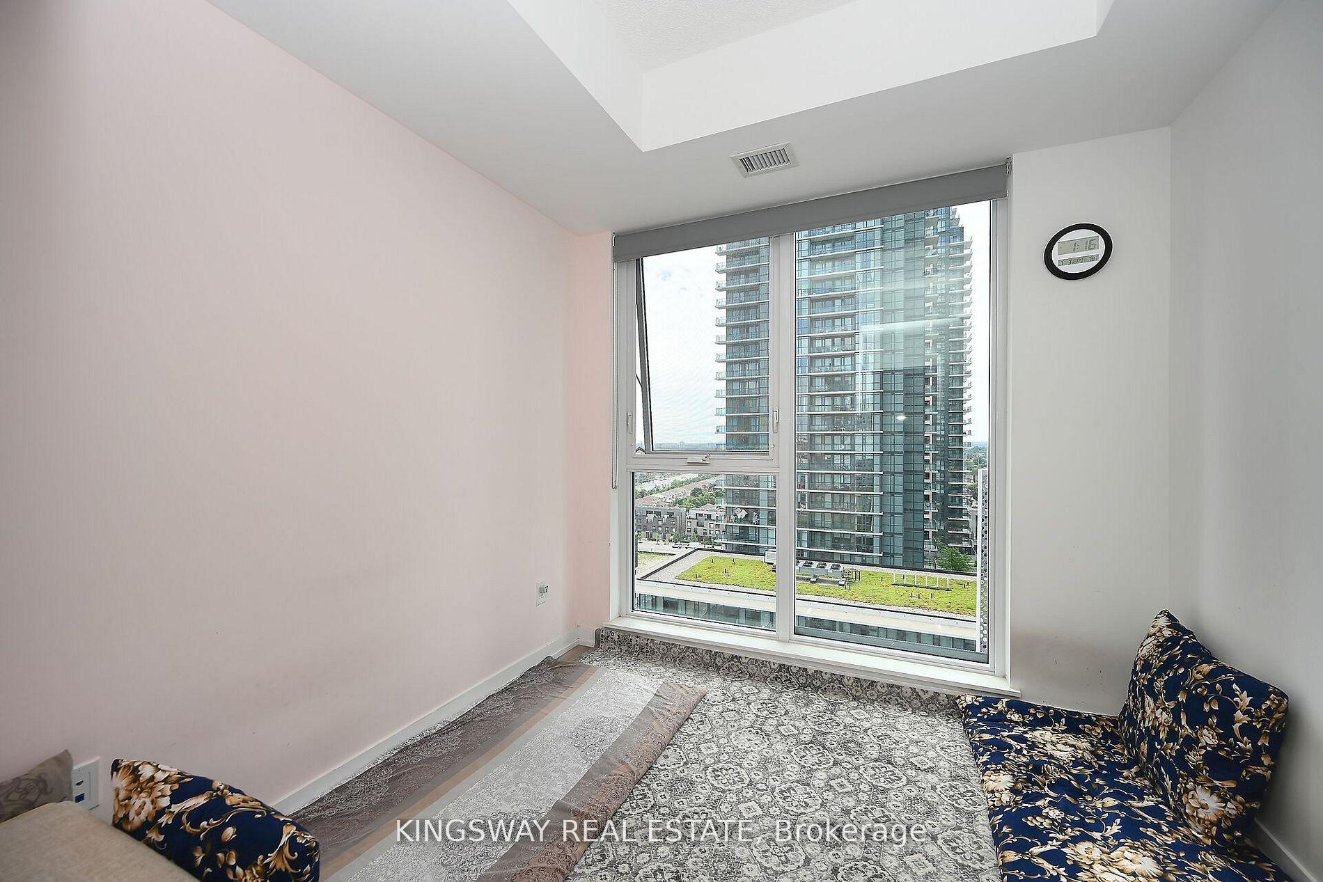 2 Bedrooms Condo at 4065 Confederation, Mississauga For sale