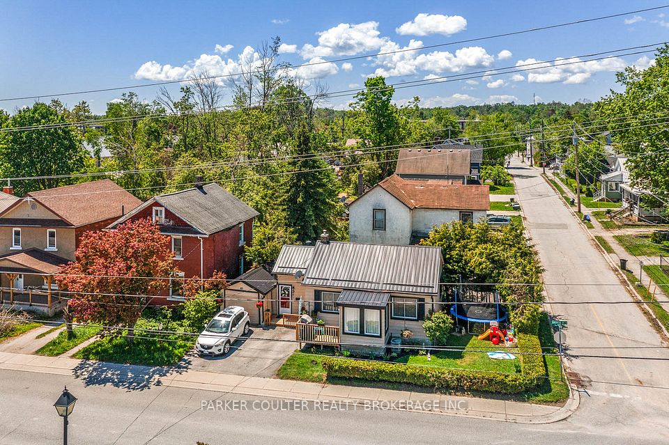 83 Andrew Street