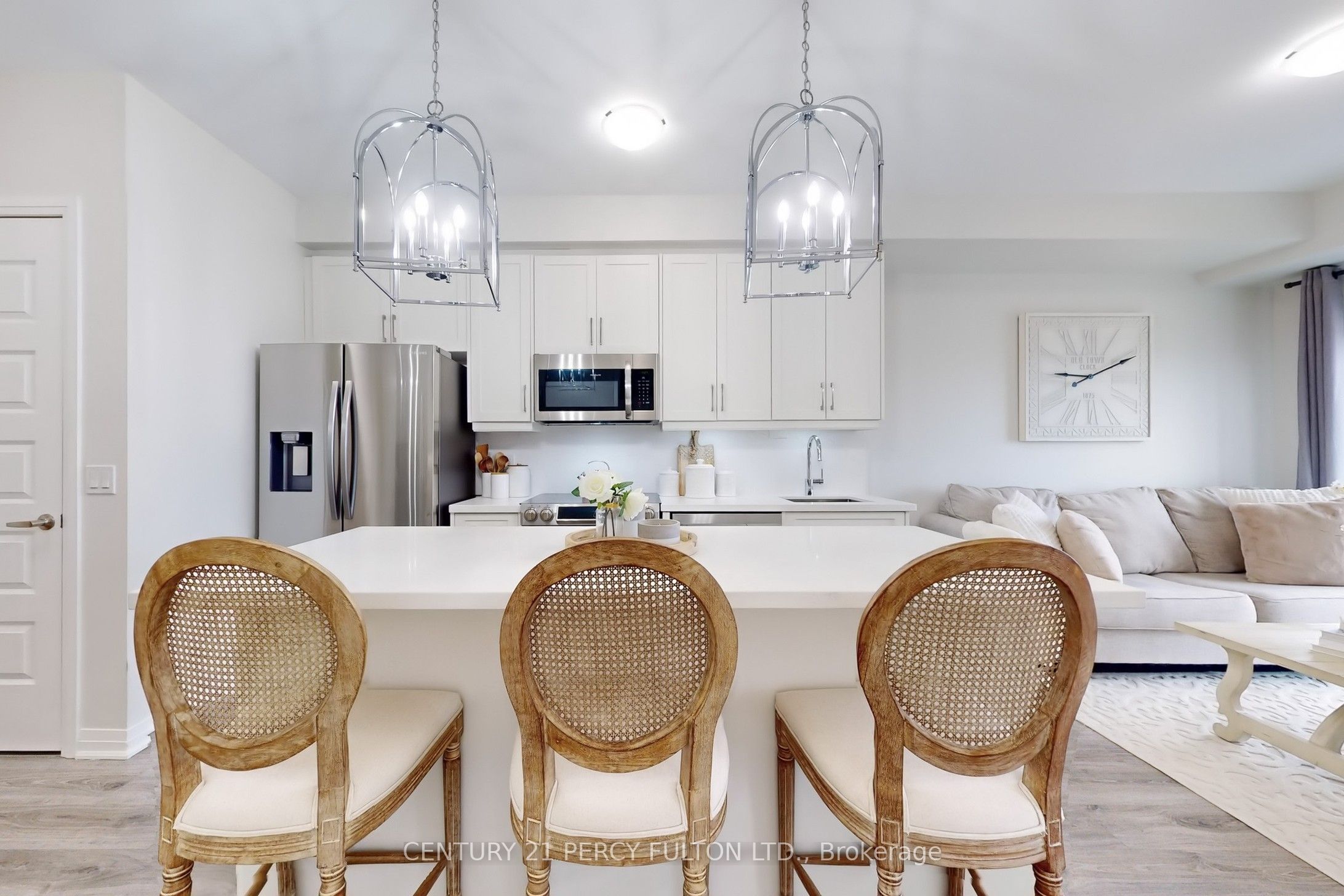 128 Grovewood Common, #320