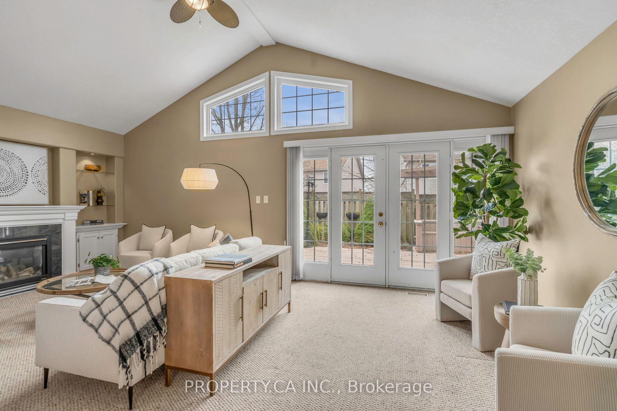 294 Huck Crescent
