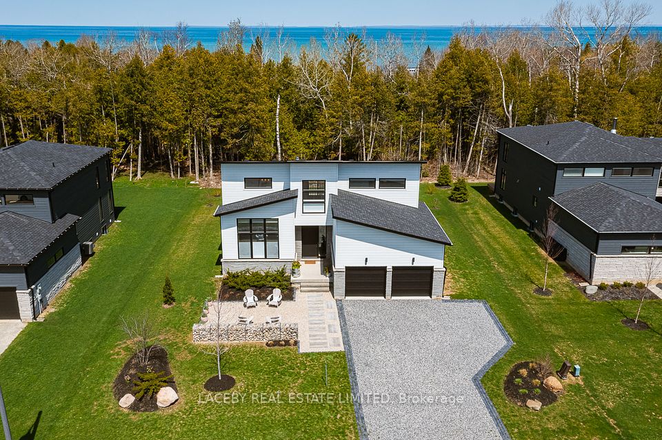 121 Tekiah Road, Blue Mountains, ON N0H 1J0