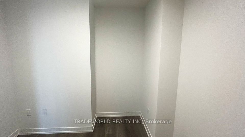 https://trreb-image.ampre.ca/WUOZuQXRHpP7bg8HHizXU231c4bh6MipM1PexREudIg/rs:fit:960:960/wm:.5:so:0:50:.4/wmsh:10/wmt:PHNwYW4gZm9yZWdyb3VuZD0nd2hpdGUnIGZvbnQ9JzY4Jz5UUkFERVdPUkxEIFJFQUxUWSBJTkMsIEJyb2tlcmFnZTwvc3Bhbj4/L3RycmViL2xpc3RpbmdzLzQwLzk0Lzk4LzY2L3AvY2I5Y2MyMjktN2Q5Ny00Yzg2LWFkNzItOGVhYjA2MDU2NjMzLmpwZWc.jpg